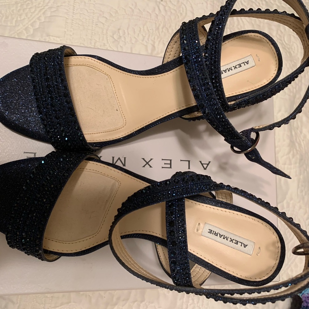 Alex Maria size 8